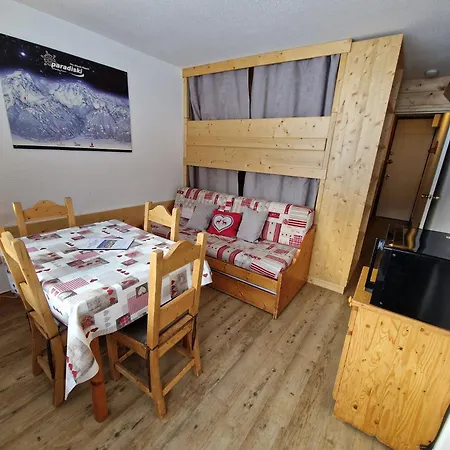 Résidence Le France - 4 Personnes Plagne Centre Mae-4714 *